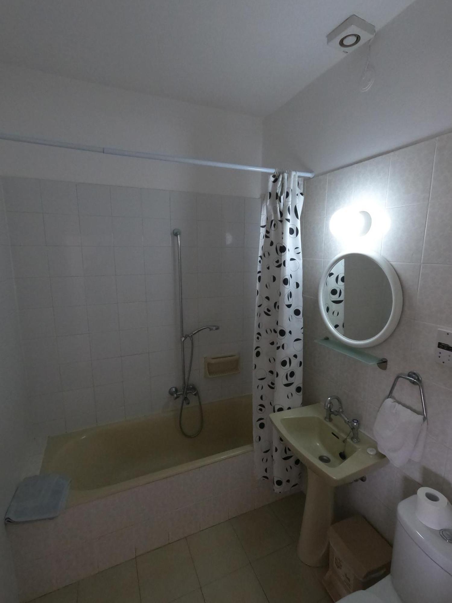 Island Budget Apartments Pafos Dış mekan fotoğraf